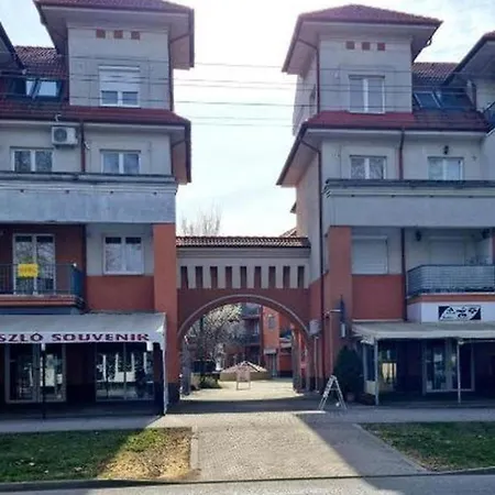 Jeva Apartman Hajduszoboszlo * Hajdúszoboszló